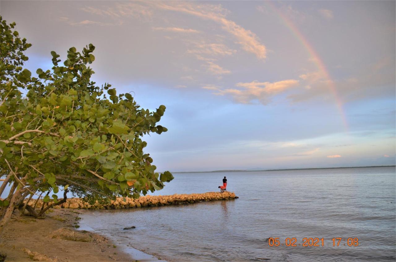 Готель Cayuco Camping Baru Santa Ana  Екстер'єр фото